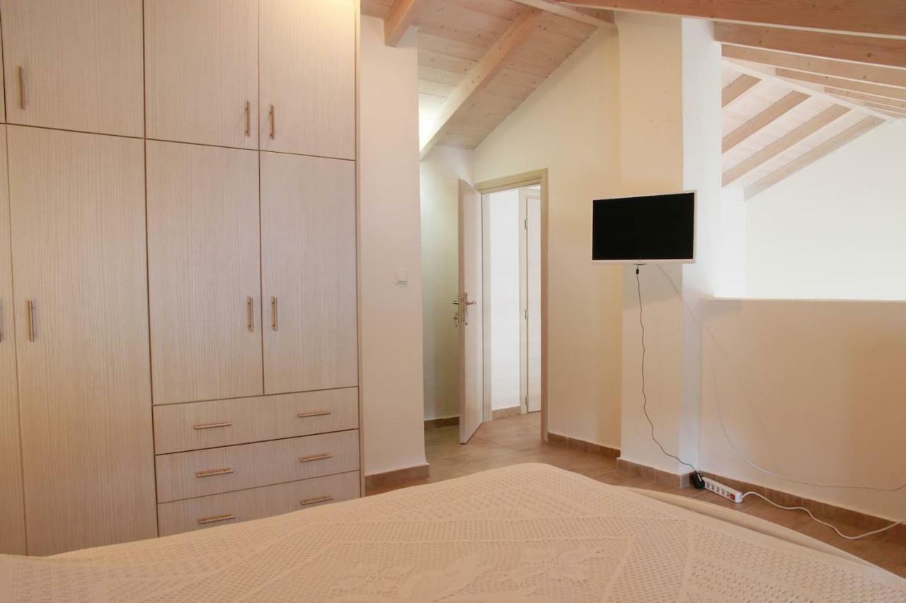 Xaradiotis House - A Modern Home Away From Home Katomerion Eksteriør bilde